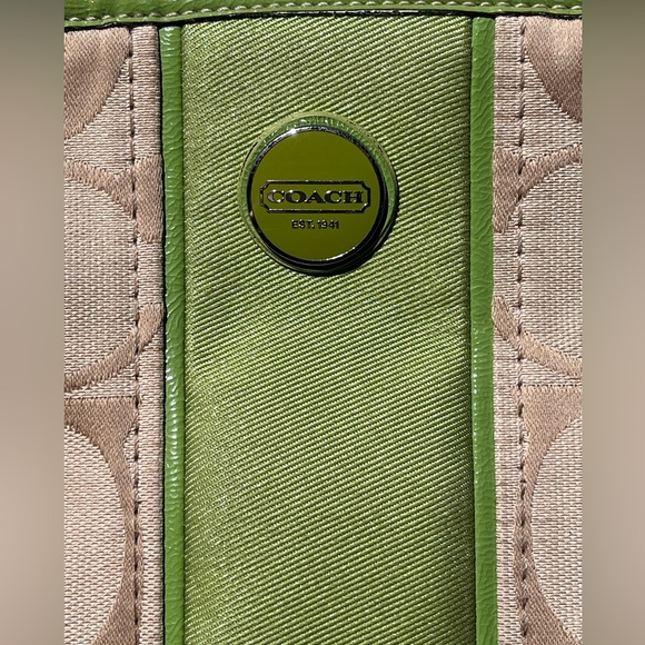 EUC Coach Crossbody - Picture 6 of 12